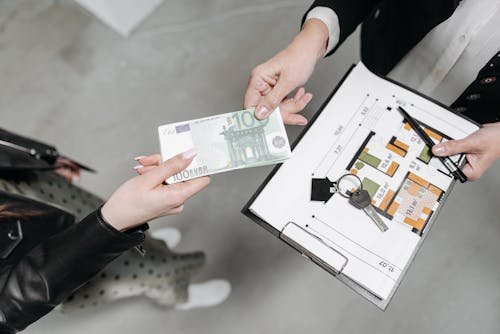 Can Brokers Beat Rates? The Math Says Yes